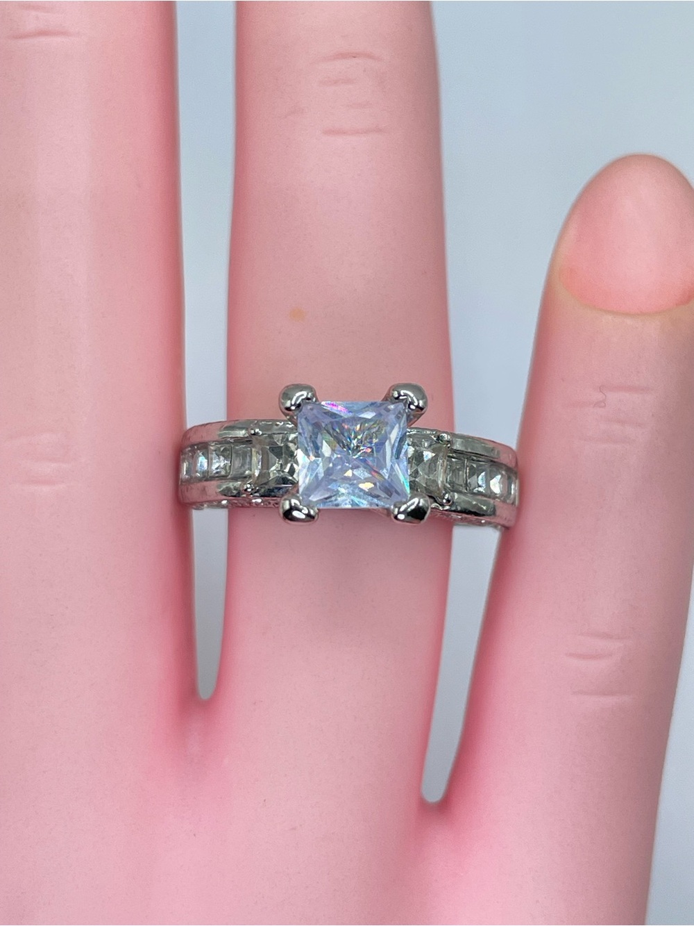 Elegant Silver Plated Princess Cut CZ Statement Ring Size 6